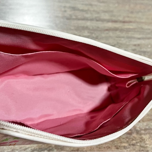 Coach cosmetic bag - Picture 5 of 16